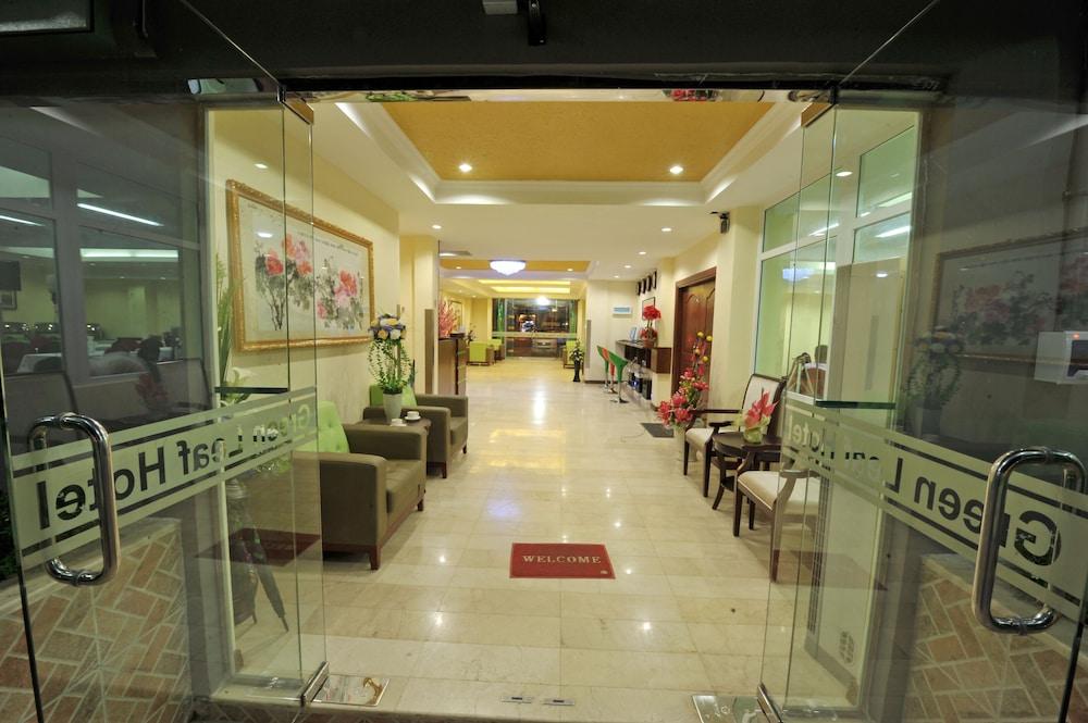 Green Leaf Hotel Янгон Екстериор снимка